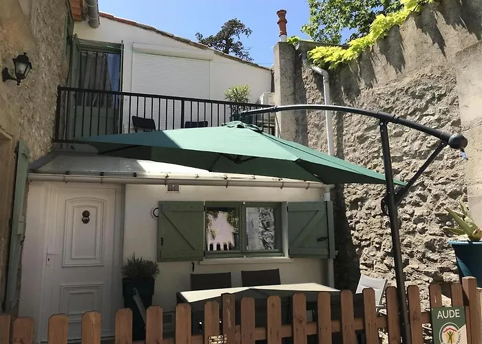Le Du Canal, A Homps. הומפס